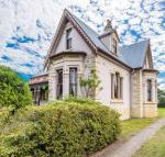 Rosslyn - Sunshine Coast Tourism