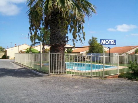 Ocean View Villas - Holiday Sunshine Coast 6