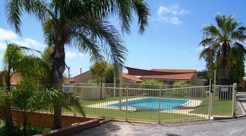 Ocean View Villas - Holiday Sunshine Coast 3