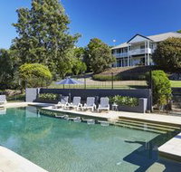 Hamptons Hinterland Retreat - Holiday Sunshine Coast