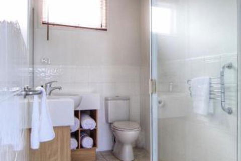 Beach Haven Poolside - Sunshine Coast Tourism 6