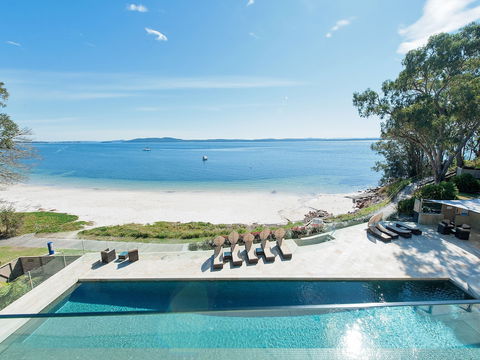 Amarna Luxury Beach Resort - Holiday Sunshine Coast 6