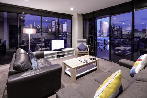 AKOM AT Docklands - Holiday Sunshine Coast 0