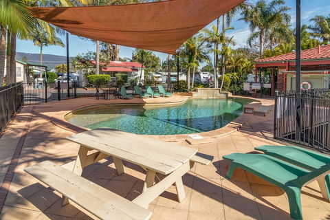 Gateway Lifestyle Jacaranda - Sunshine Coast Tourism 0