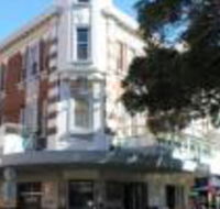 The Crown  Anchor Hotel - Sunshine Coast Tourism