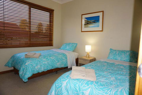Abrigo Apartment - Holiday Sunshine Coast 2