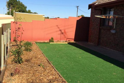 Maple Tree Cottage - Sunshine Coast Tourism 4