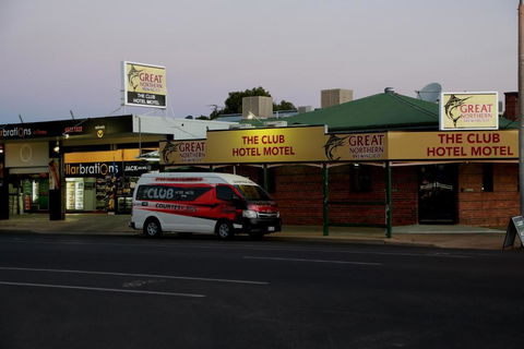 Club Hotel Motel Roma - Sunshine Coast Tourism 3