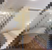 Nagambie Caravan Park  Motel - Sunshine Coast Tourism