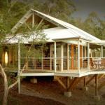 Bombah Point Eco Cottages - Holiday Sunshine Coast 0