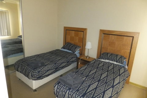 Seafront Unit 49 - Holiday Sunshine Coast 3