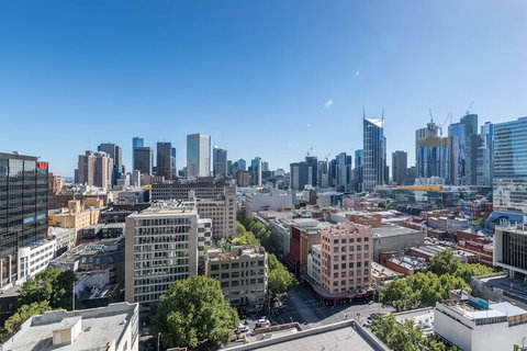 APC On Bourke - Holiday Sunshine Coast 3