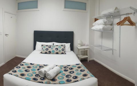 Aart Apartments - Holiday Sunshine Coast 4