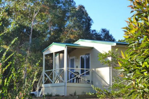 Padthaway Caravan Park - Sunshine Coast Tourism 0