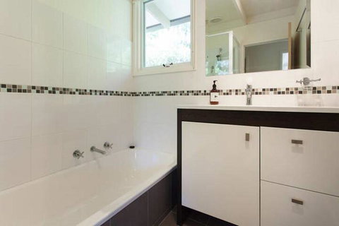 Maryrose Beautiful Close Walk To The Beach - Holiday Sunshine Coast 6