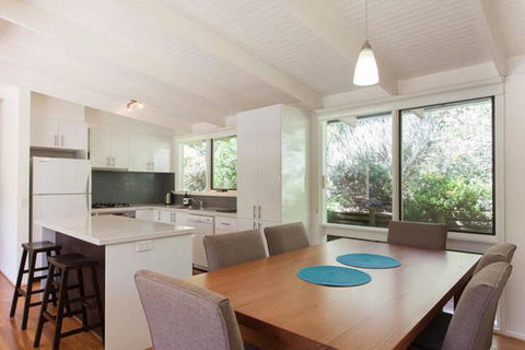 Maryrose Beautiful Close Walk To The Beach - Holiday Sunshine Coast 0