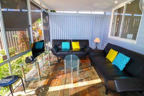 Blacksmiths Sea Breeze - Holiday Sunshine Coast 6