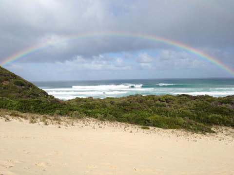 Base BnB - Holiday Sunshine Coast 3