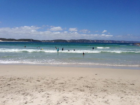 Base BnB - Holiday Sunshine Coast 6