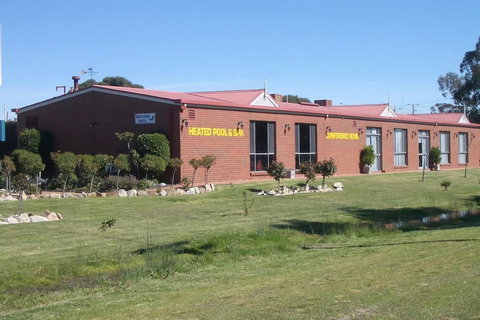 Best Westlander Motor Inn - Holiday Sunshine Coast 4