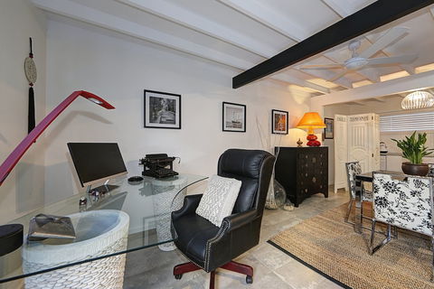 ZEN Beach Retreat - Sunshine Coast Tourism 6