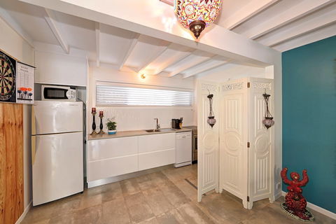 ZEN Beach Retreat - Sunshine Coast Tourism 2