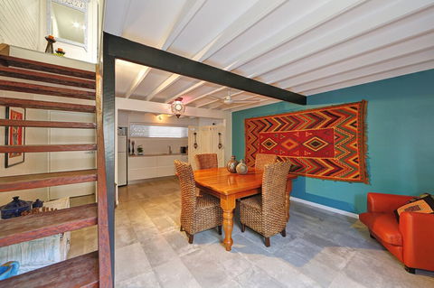 ZEN Beach Retreat - Sunshine Coast Tourism 3