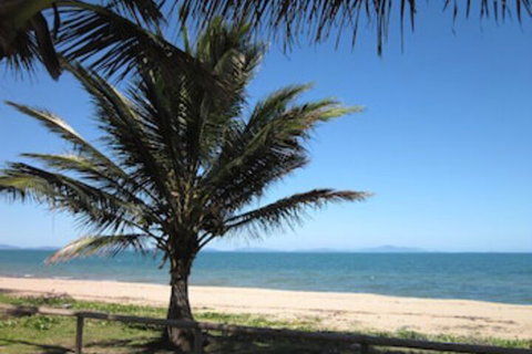 Forrest Beach Hotel - Sunshine Coast Tourism 0