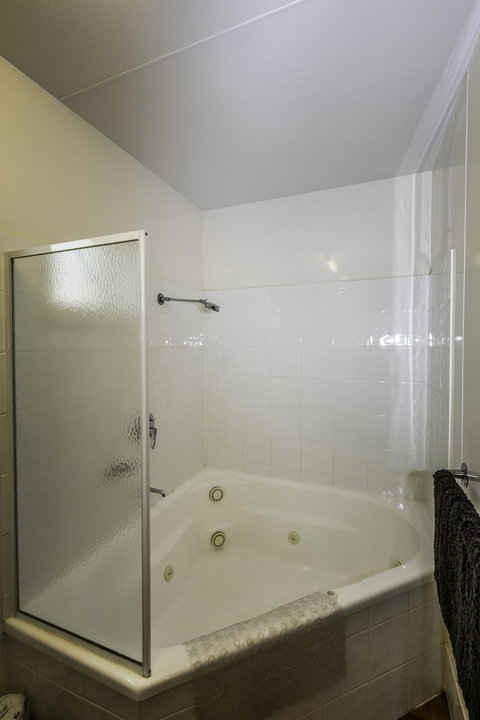 BIG4 Breeze Holiday Park â€“ Mannum - Sunshine Coast Tourism 5