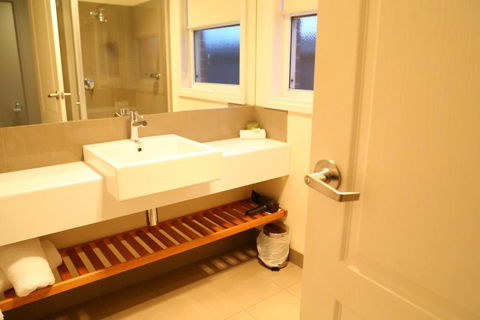 Allansford Hotel Motel - Holiday Sunshine Coast 6