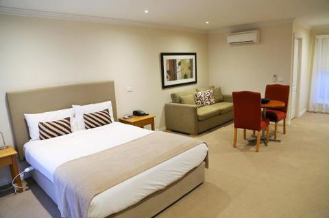 Allansford Hotel Motel - Holiday Sunshine Coast 3