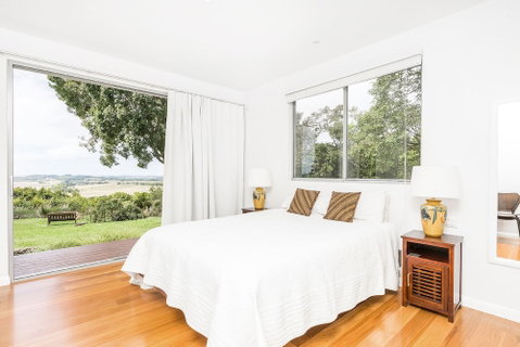 A PERFECT STAY - Jali Burugar - Sunshine Coast Tourism 2