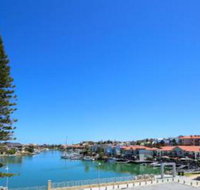 Studio Style Mindarie Marina - Holiday Sunshine Coast