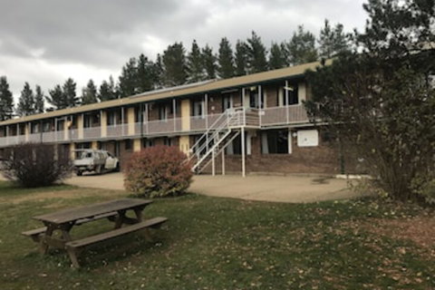 Cooba Holiday Motel - Holiday Sunshine Coast 0