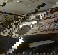 Snowy Mountains Coach and Motor Inn - Holiday Sunshine Coast