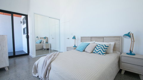 Sunset Place Apartments - Sunshine Coast Tourism 5