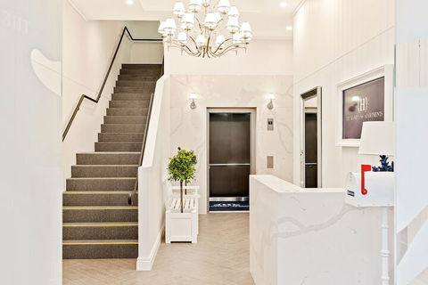 The Hamptons Apartments - Port Melbourne - Sunshine Coast Tourism 2