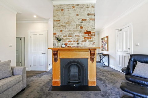 Bellevue Accommodation - Holiday Sunshine Coast 3