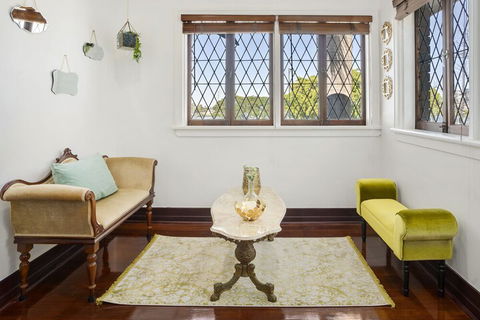 Anville Court - Holiday Sunshine Coast 4