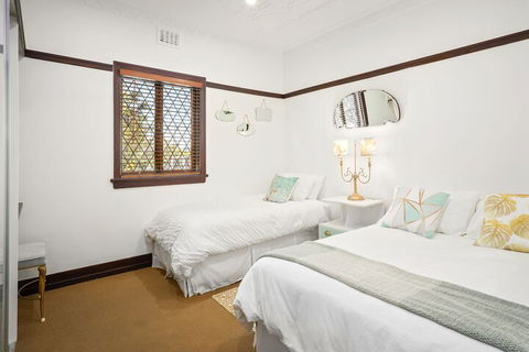 Anville Court - Holiday Sunshine Coast 6