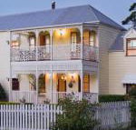 Middleton House Maleny - Holiday Sunshine Coast