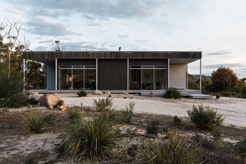 Aplite House - Holiday Sunshine Coast 1