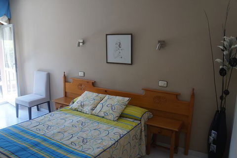 Boutique Stays Hidden Sanctuary - Sunshine Coast Tourism 6
