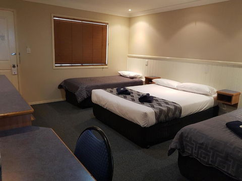 Dirranbandi Motor Inn - Sunshine Coast Tourism 2