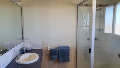 Dirranbandi Motor Inn - Sunshine Coast Tourism 4