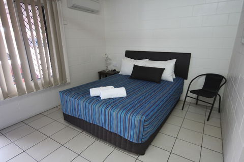 Barrier Reef Motel - Holiday Sunshine Coast 4