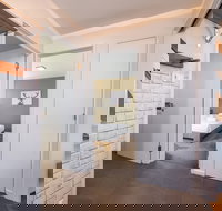 Triggerplant 4 - Holiday Sunshine Coast