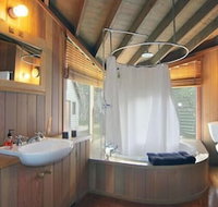 Seadog - Sunshine Coast Tourism