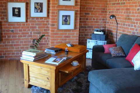 The Wicked Villa - Sunshine Coast Tourism 4