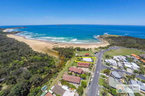 Pandanus On Emerald - Sunshine Coast Tourism 2